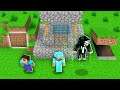 SECRET TRAP BASE HOUSE BUILD CHALLENGE - NOOB vs PRO vs HACKER MINECRAFT BATTLE