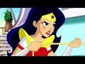 DC Super Hero Girls: Tini Szuperhősök | S03E05 | Vörös köd