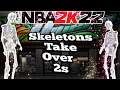 NBA 2K22 : TWO SKELETONS TAKE OVER 2s COURT