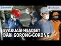 SALUT, Petugas Pemadam Kebakaran Membantu Ambil Headset Warga dari Gorong-gorong