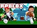 WE SAVED A TURKEY FROM THANKSGIVING! - ROBLOX