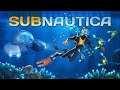 Subnautica ( playing it for the first time )