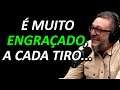 COMO É O MONARK ATIRANDO?