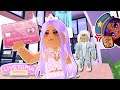 SPOILED BRAT STEALS DAD'S CREDIT CARD! (Livetopia Rp Roblox Roleplay Story)