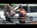 Rescatan a bebé atrapado dentro de automóvil blindado en el Centro de Puebla