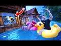 BIKIN BIOSKOP DI ATAS KOLAM RENANG VILLA!!