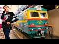 Железная дорога для детей с огромными макетами поездов и паровозов Kids trains video