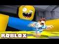 NOOB GIGANTE DESTRUIU A PAREDE PRA ME PEGAR NO ROBLOX!