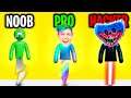 NOOB vs PRO vs HACKER In MR SLICE!? (ALL LEVELS!)
