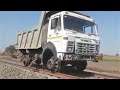 Kya Truck Rail Line Pe Chal Sakta Hai? Rail Track Making Trucks & Various Random Facts - TEF Ep 141