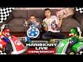 ON TRANSFORME NOTRE SALON EN CIRCUIT MARIO KART ! (Mario Kart Live: Home Circuit )