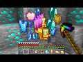 Minecraft UHC but you can craft a Randomizer Pickaxe...