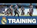 ⚽ Real Madrid train in Manchester before Manchester City clash!