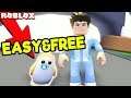 EASIESY WAY TO GET THE GOLDEN PENGUIN & FREE ITEMS (Roblox Adopt Me)