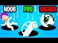 NOOB vs PRO vs HACKER In HOLE.IO! (MAX SIZE HACK!)
