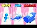 NOOB vs PRO vs HACKER in Shape-shifting