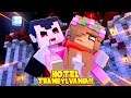 A NIGHT IN HOTEL TRANSYLVANIA! w/Little Carly (Minecraft Roleplay).