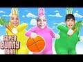 VIRAMOS COELHINHOS !!! COMPETIÇÃO DE BASKETBALL E PEGA-CENOURA - (Super Bunny Man)
